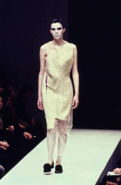 Look 19